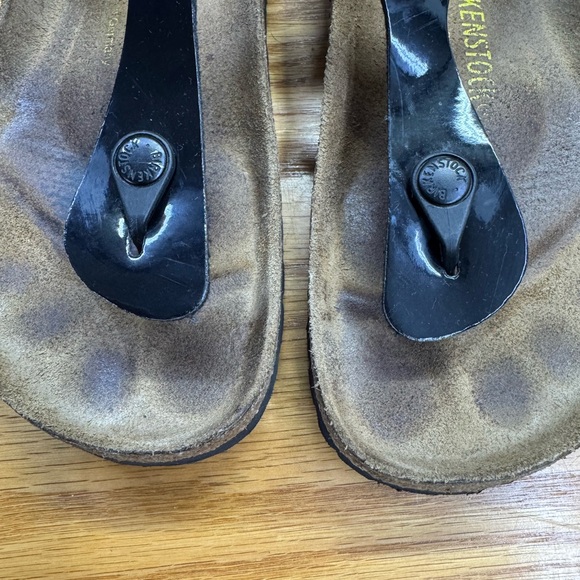 Birkenstock Women's Glossy Black Sandals - Picture 2 of 6